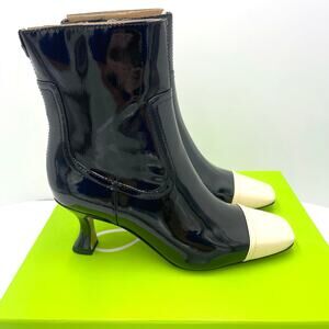 Sam Edelman Livia Black/White Patent Leather Square Toe Heeled Boot Size 7.5
